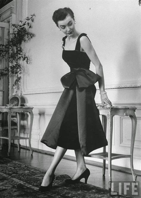 dior 1949 dress|christian dior 1951 collection looks.